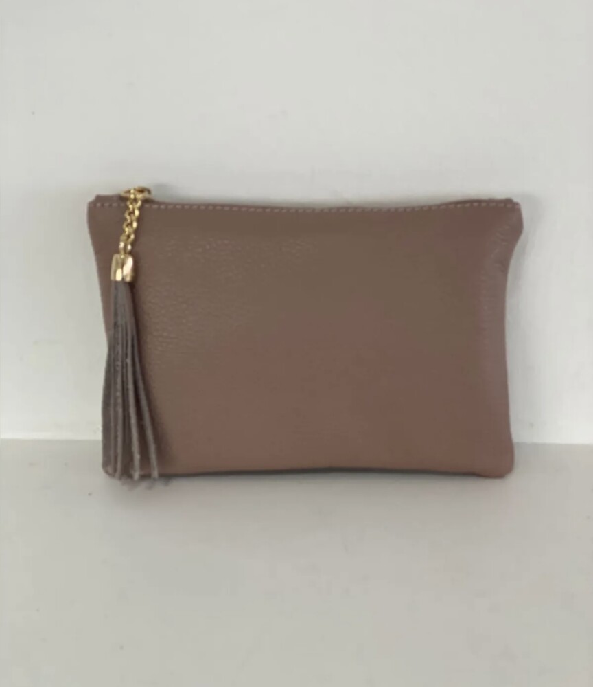 EBDBE62F-47DA-462A-B527-AF74DD04C86F