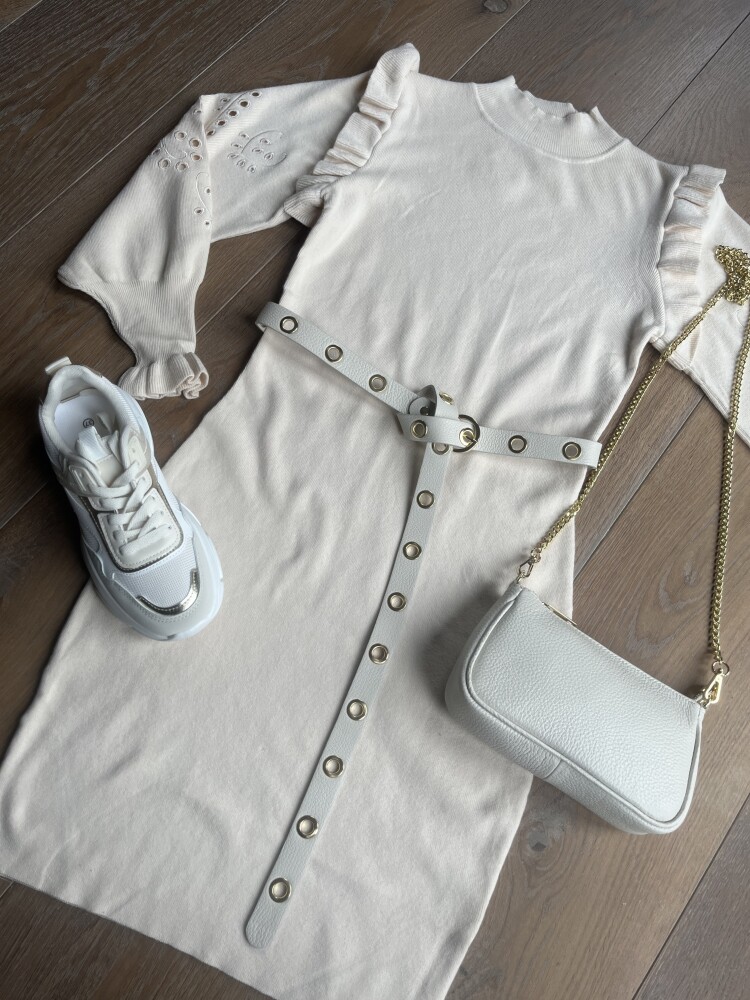 5C2B473B-FEAE-49C6-8E14-AF6134DE5C3D