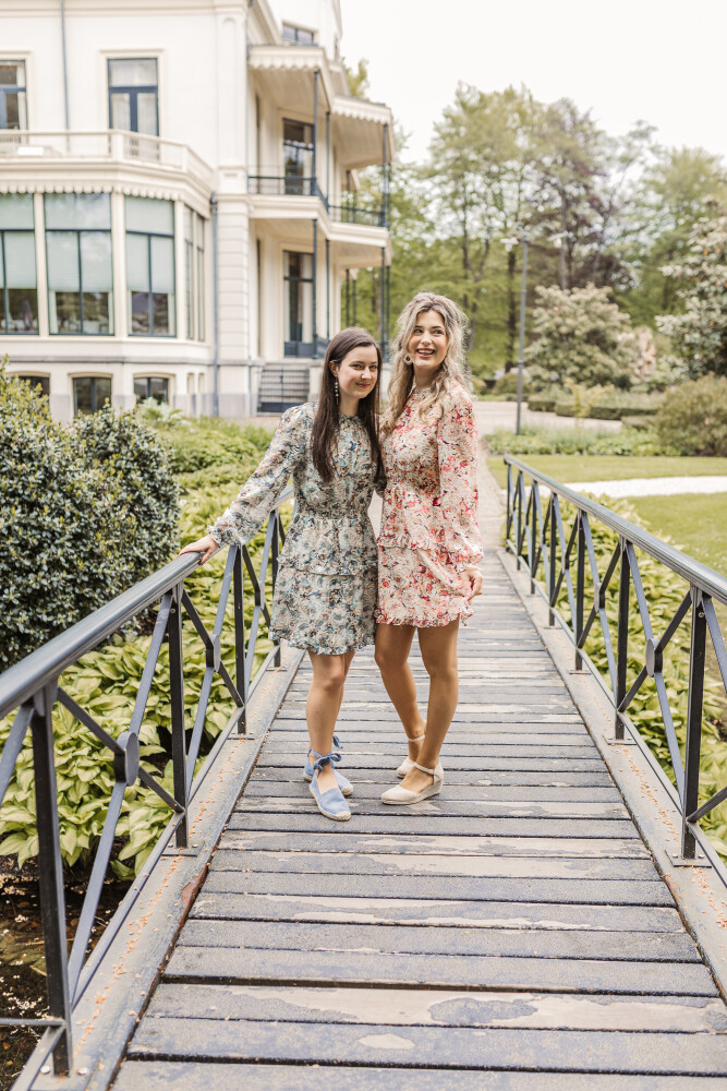 2 keer chique jurkje oude tinten